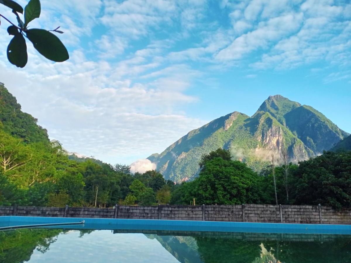 Nongkhiaw Campingsite Swimming Pool Hotel Banphathok Kültér fotó
