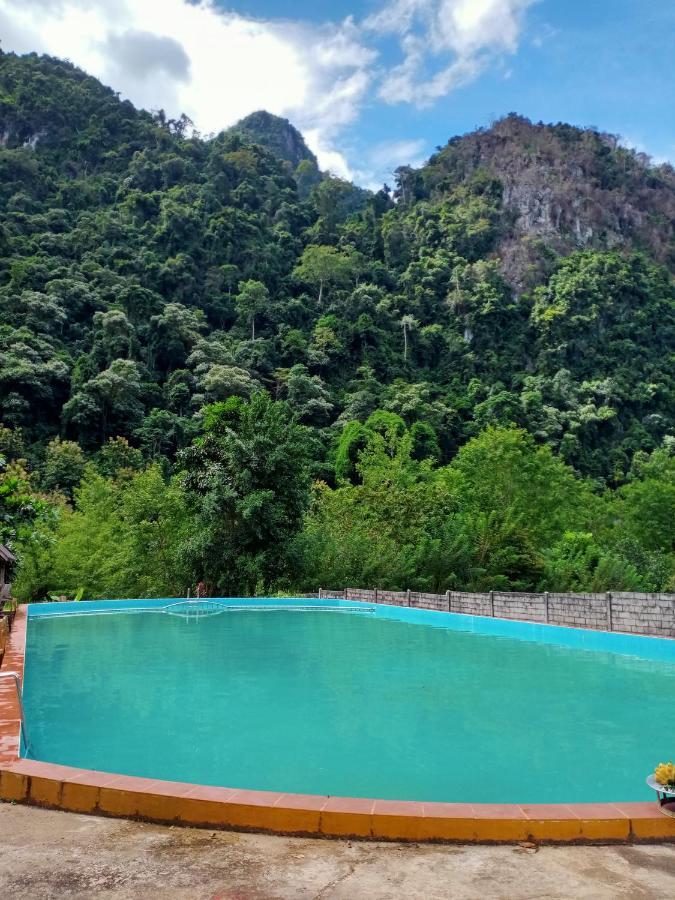 Nongkhiaw Campingsite Swimming Pool Hotel Banphathok Kültér fotó