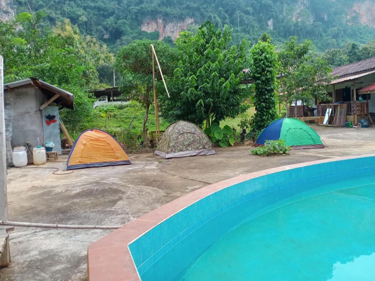 Nongkhiaw Campingsite Swimming Pool Hotel Banphathok Kültér fotó